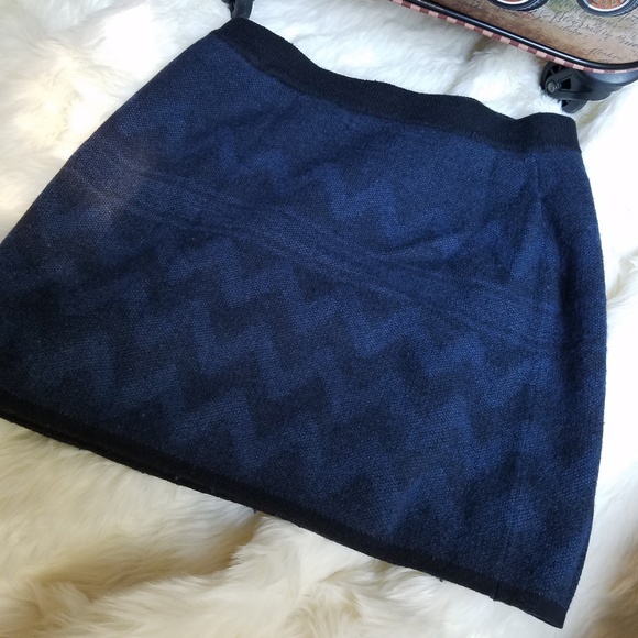 Mossimo Supply Co. Mini Skirt - Picture 2 of 3